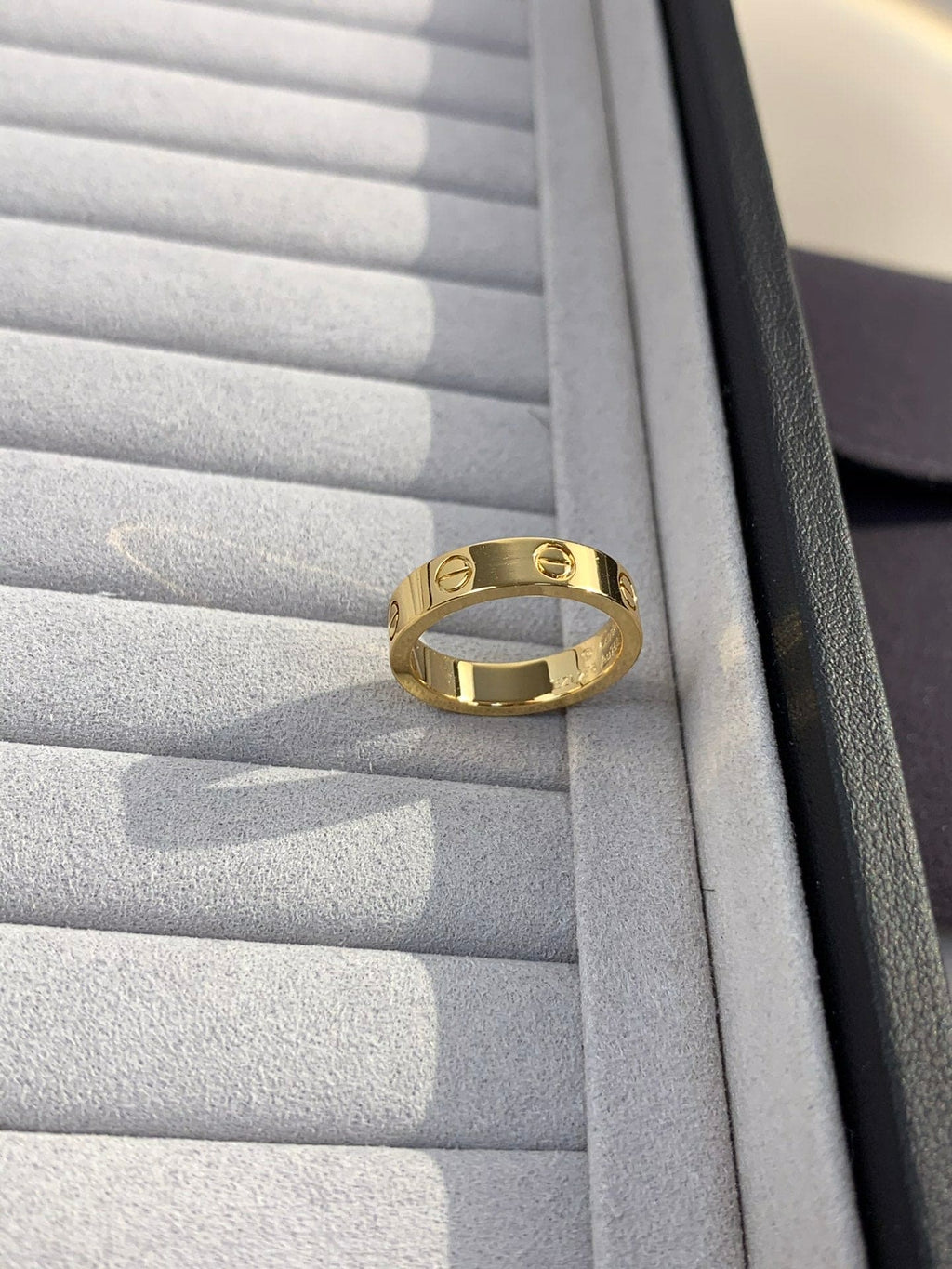 Cartier Love Classic Ring