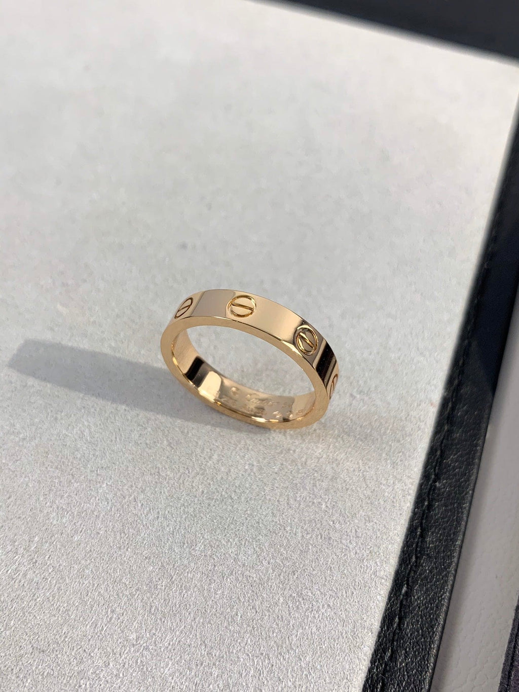 Cartier Love Classic Ring