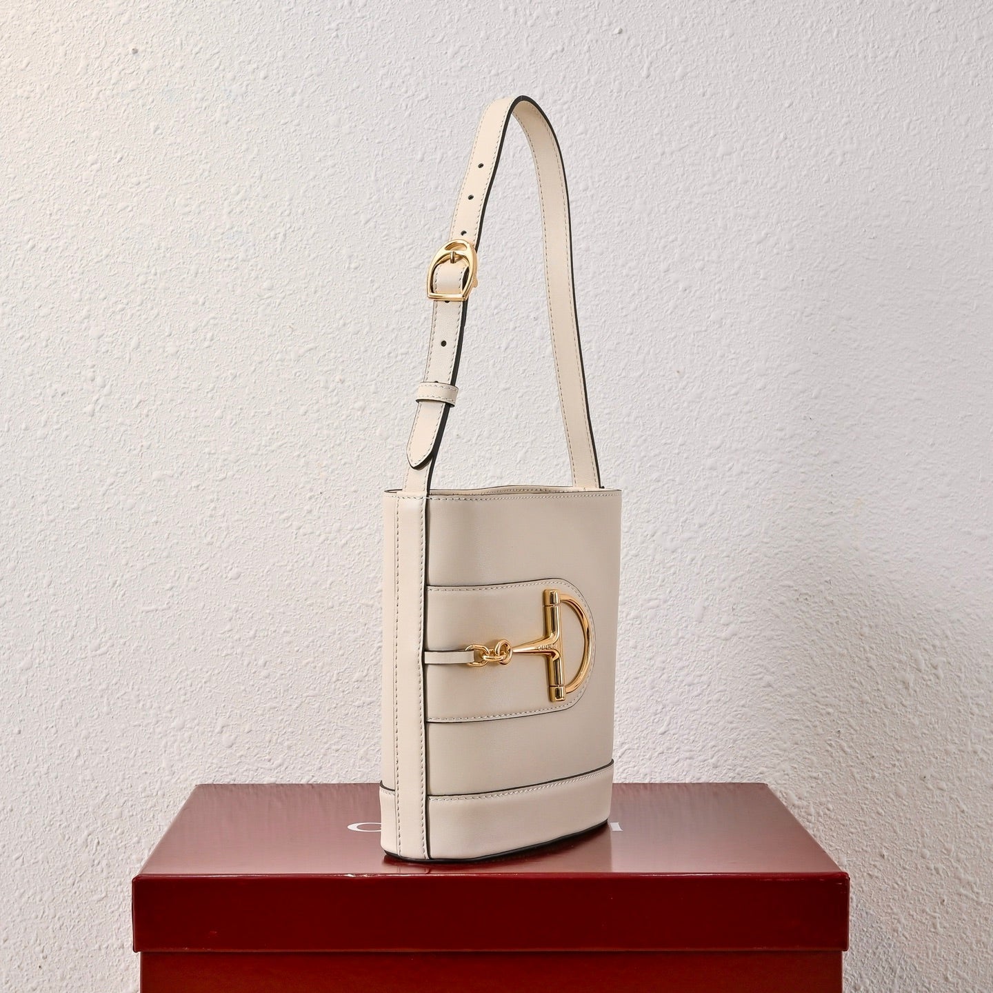 Gucci 73 Series Horsebit Bucket Bag