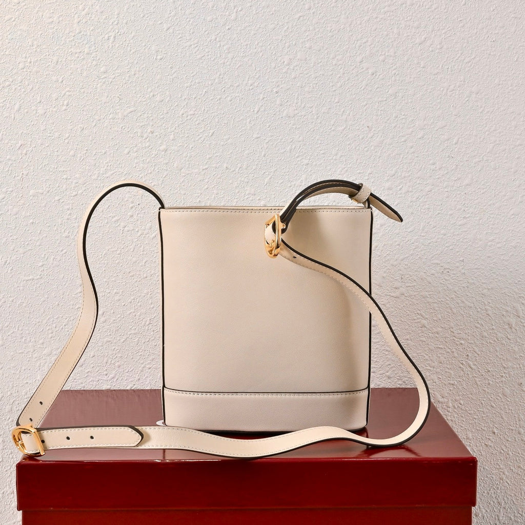 Gucci 73 Series Horsebit Bucket Bag